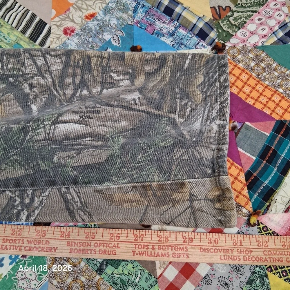 Realtree‎ Camouflage Hunting Jeans Size 32x32 Woodland Camo
